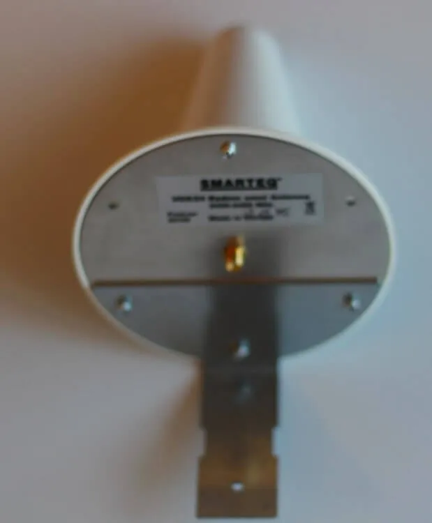 SMA kontakten på tactile 5dBi takantenn